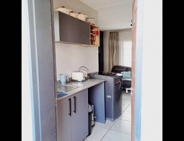 2 BEDROOM APARTMENT FOR SALE IN FLEURHOF